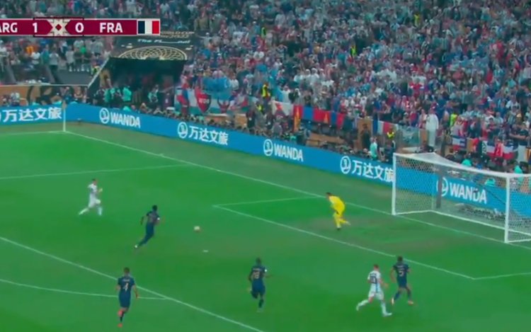Iederéén spreekt over ongelooflijk doelpunt van Argentinië tegen Frankrijk (VIDEO)