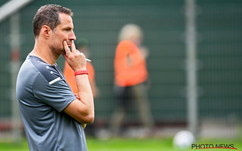 Antwerp-trainer haalt verrassend uit na Europese afgang: 
