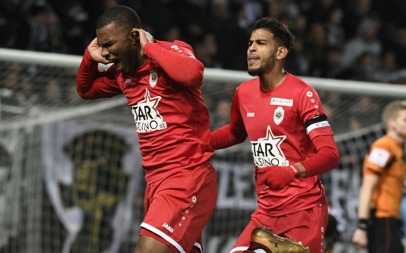 Antwerp redt met 9 (!) spelers puntje op Charleroi