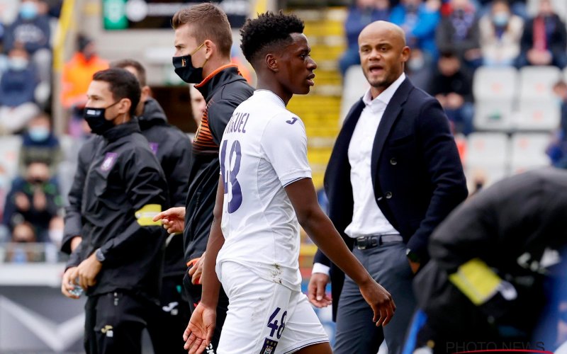 'Sambi-Lokonga verlaat Anderlecht voor zeer hoge transfersom'
