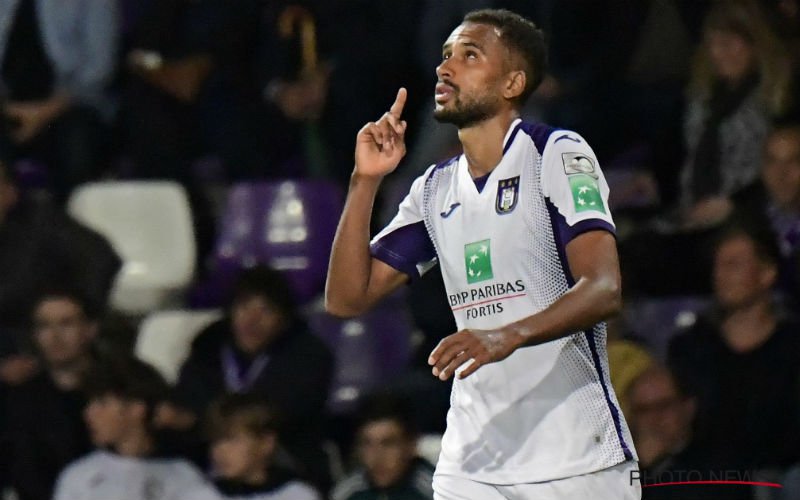 Isaac Kiese Thelin haalt fors uit naar Anderlecht